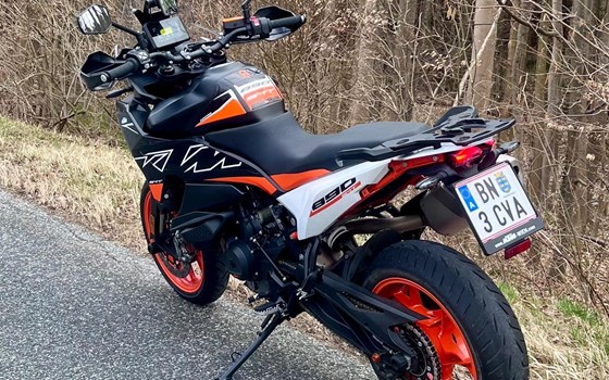 Gebrauchtmotorrad KTM 890 SMT - Bild 4