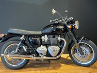 Neumotorrad Triumph Bonneville T120 Modell 2025 / 4 Jahre Garantie / Saison-Start-Deal