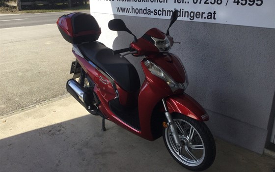 Gebrauchtmotorrad Honda SH300i - Bild 2