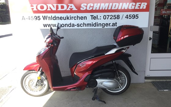 Gebrauchtmotorrad Honda SH300i - Bild 4