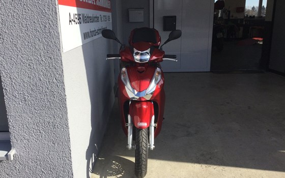 Gebrauchtmotorrad Honda SH300i - Bild 7
