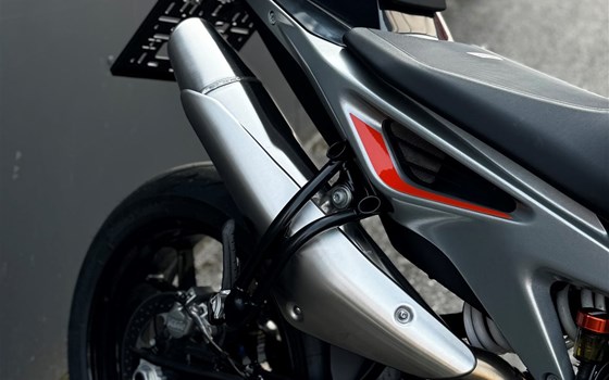 Gebrauchtmotorrad KTM 790 Duke - Bild 4