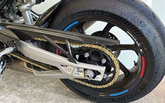 Gebrauchtmotorrad BMW M 1000 RR - Bild 5