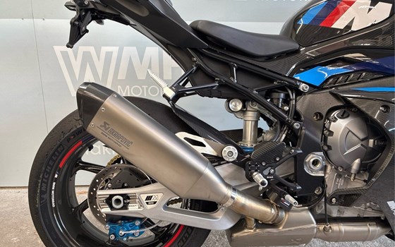 Gebrauchtmotorrad BMW M 1000 RR - Bild 8