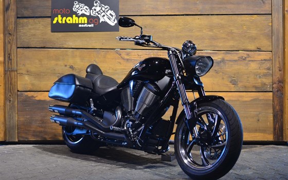 Motorrad Occasion Victory Hammer 8-Ball - Bild 1