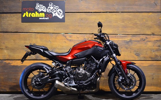 Motorrad Occasion Yamaha MT-07 - Bild 2