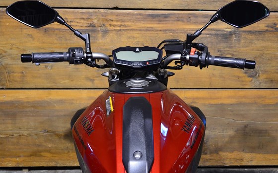 Motorrad Occasion Yamaha MT-07 - Bild 3