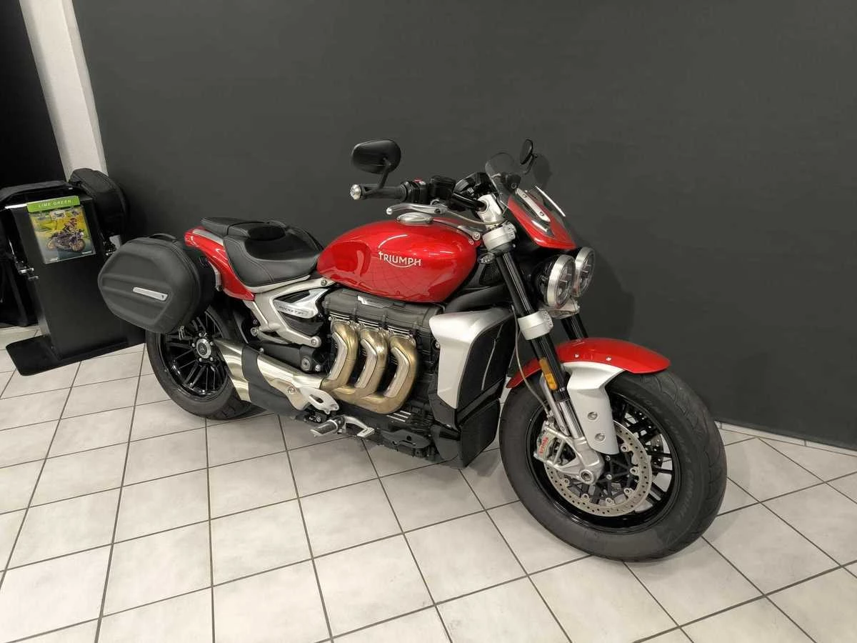Triumph Rocket 3 R