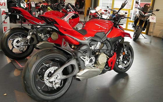 Neufahrzeug Ducati Streetfighter V4 - Bild 2
