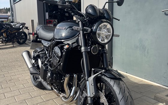 Neufahrzeug Kawasaki Z900 RS Black Ball Edition - Bild 5