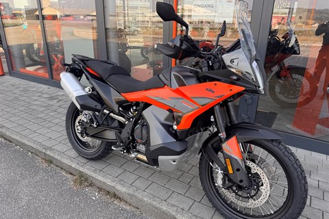 Reiseenduros bis 900ccm