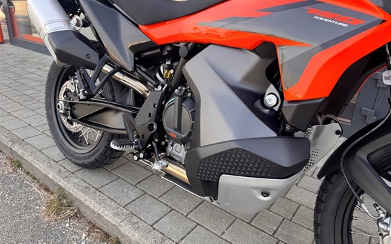 Neufahrzeug KTM 790 Adventure - Bild 8