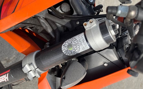 Gebrauchtmotorrad KTM 690 SMC - Bild 4