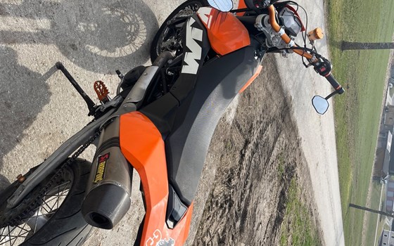 Gebrauchtmotorrad KTM 690 SMC - Bild 7