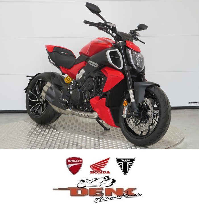 Ducati Diavel V4