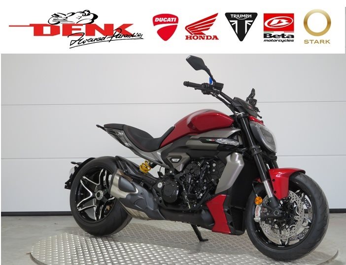 Ducati XDiavel V4
