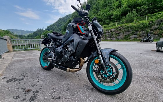 Gebrauchtmotorrad Yamaha MT-09 - Bild 2