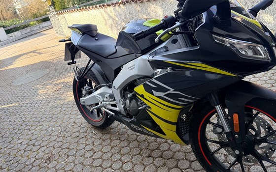 Gebrauchtmotorrad Aprilia RS 125 - Bild 1