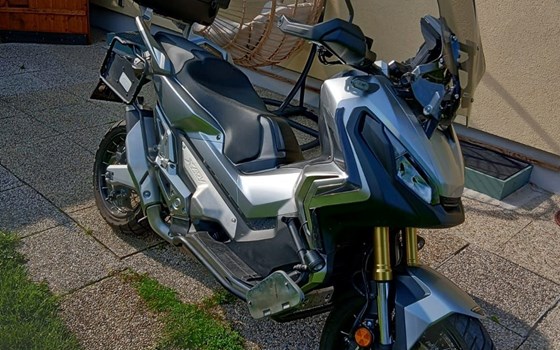 Gebrauchtmotorrad Honda X-ADV - Bild 1
