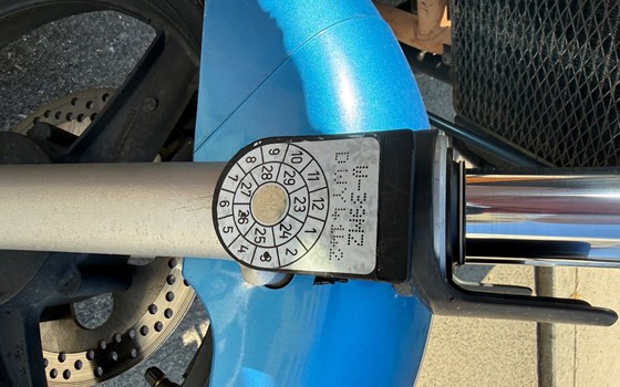 Gebrauchtmotorrad Kawasaki ER-5 - Bild 6