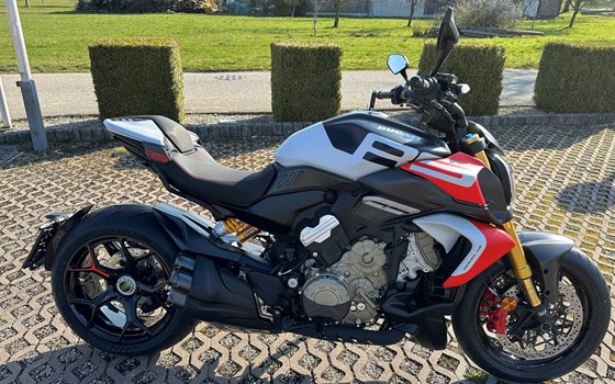 Neufahrzeug Ducati Diavel V4 RS - Bild 1