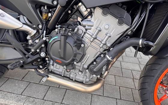Neufahrzeug KTM 790 Duke L - Bild 8