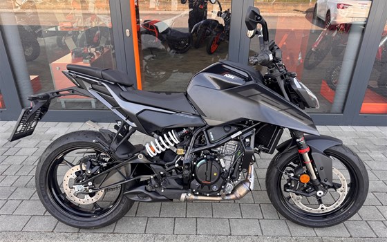 Neufahrzeug KTM 125 Duke - Bild 2