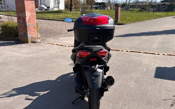 Gebrauchtmotorrad Yamaha XMAX 125 - Bild 8