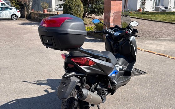 Gebrauchtmotorrad Yamaha XMAX 125 - Bild 9