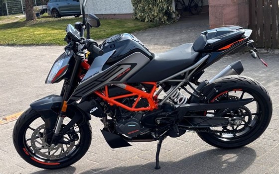 Gebrauchtmotorrad KTM 125 Duke - Bild 5