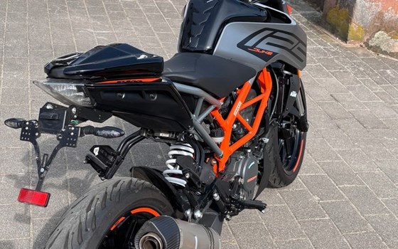 Gebrauchtmotorrad KTM 125 Duke - Bild 8
