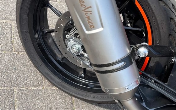 Gebrauchtmotorrad KTM 125 Duke - Bild 9
