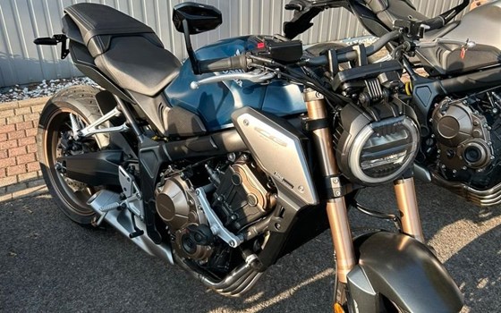 Gebrauchtmotorrad Honda CB650R - Bild 11