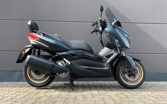 Gebrauchtmotorrad Yamaha XMAX 300 Tech MAX - Bild 3