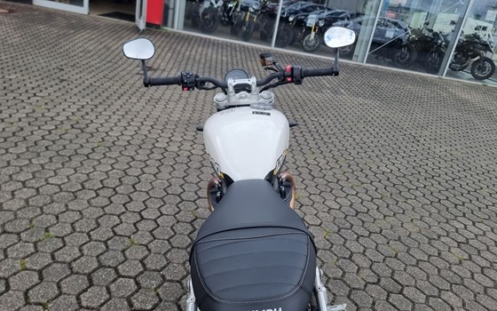 Gebrauchtmotorrad Triumph Speed Twin 1200 - Bild 7