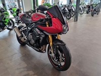 Gebrauchtmotorrad Triumph Speed Triple R