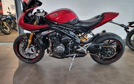 Gebrauchtmotorrad Triumph Speed Triple R - Bild 2