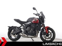 Gebrauchtmotorrad Triumph Trident 660 - 1. HAND, WINDSCHILD