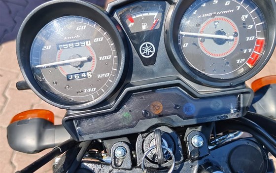 Gebrauchtmotorrad Yamaha YBR 125 - Bild 6