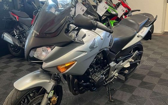 Gebrauchtmotorrad Honda CBF 600 - Bild 2