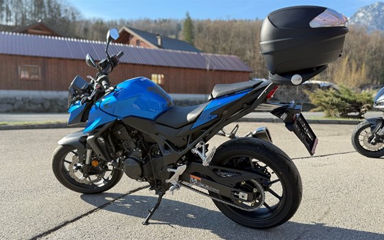 Gebrauchtmotorrad Honda CB750 Hornet - Bild 2