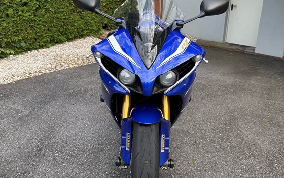 Gebrauchtmotorrad Yamaha R1 - Bild 2