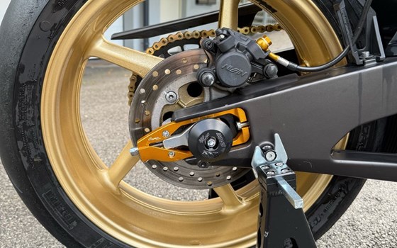 Gebrauchtmotorrad Yamaha R1 - Bild 9