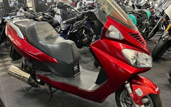 Gebrauchtmotorrad Daelim Freewing 125 - Bild 1