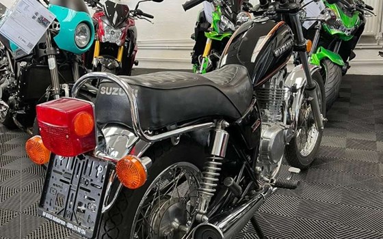 Gebrauchtmotorrad Suzuki GN 250 - Bild 2
