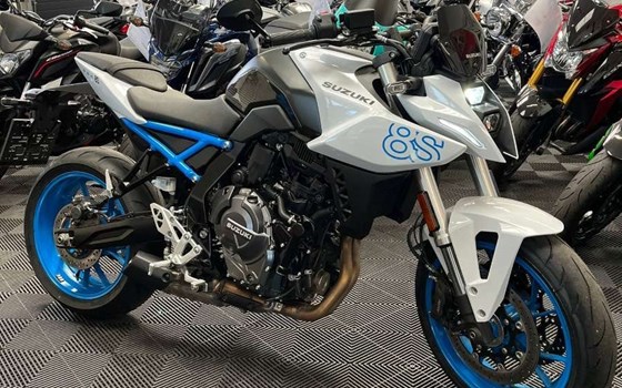 Gebrauchtmotorrad Suzuki GSX-8S - Bild 1