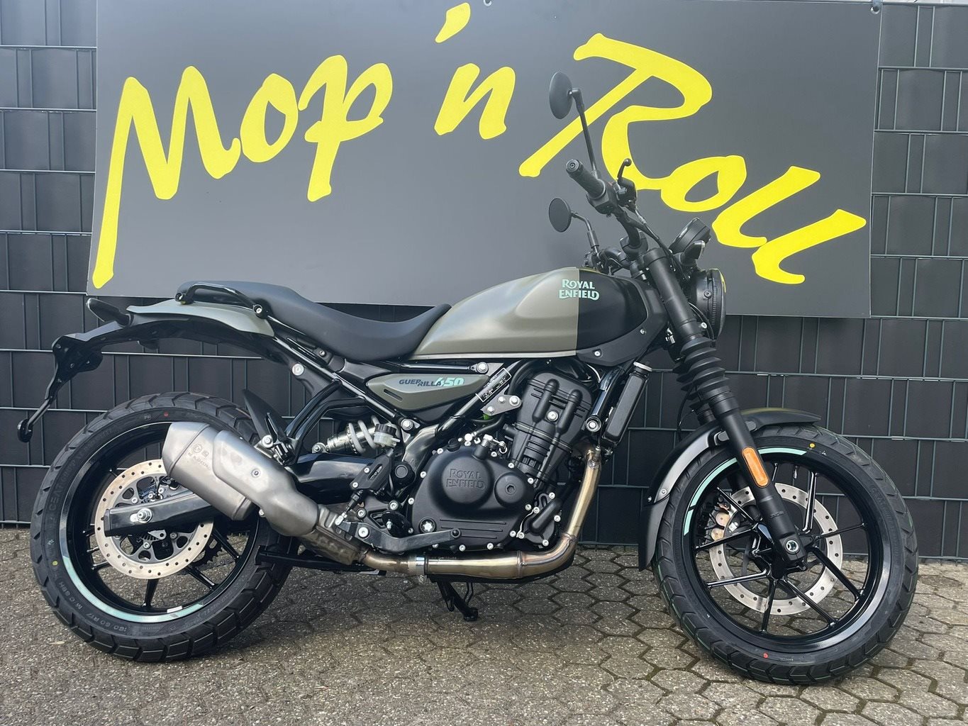 Royal Enfield Guerrilla 450<br />EFI MID