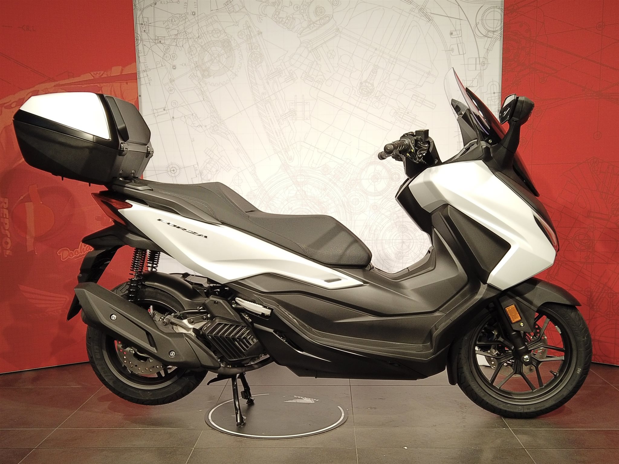 Honda Forza 125