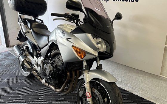 Gebrauchtmotorrad Honda CBF 600 S - Bild 3