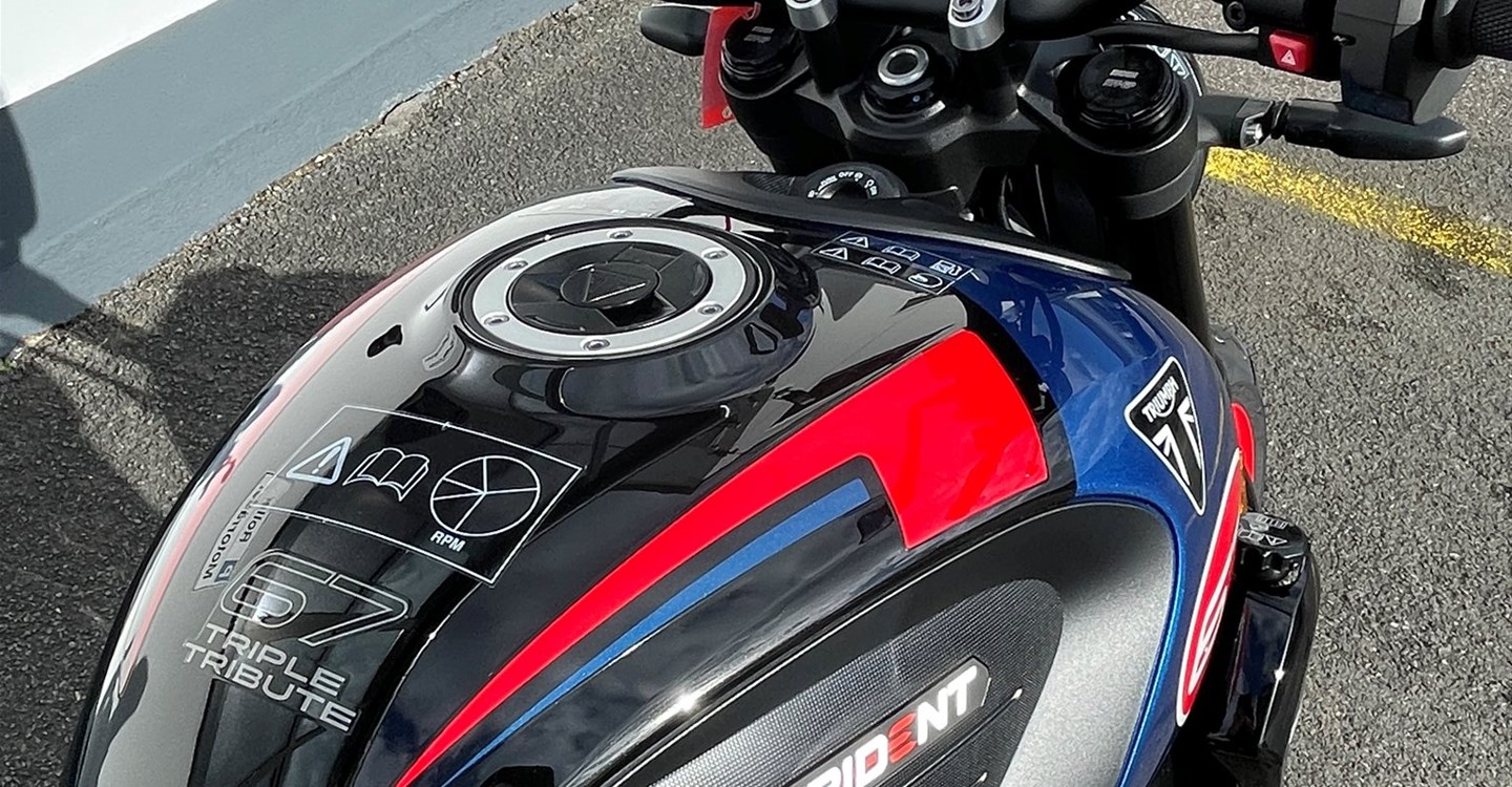 Angebot Triumph Trident 660 Triple Tribute